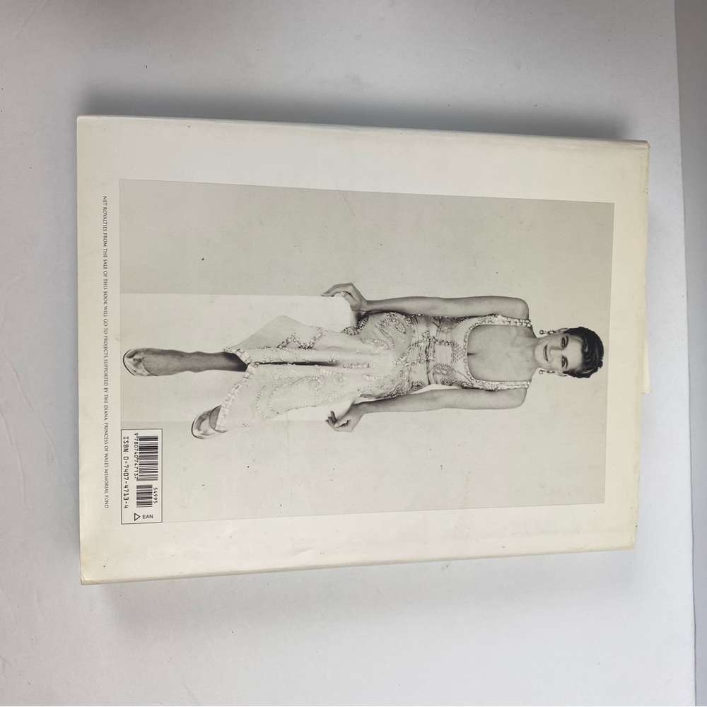 Diana The Portrait Hardcover Coffee Table Book - Picture 4 of 6